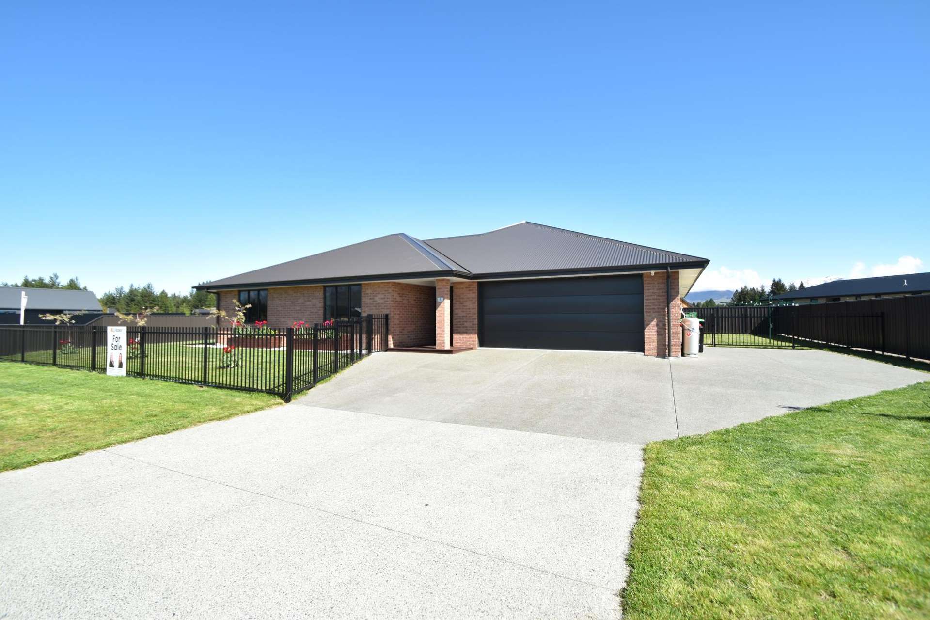 8 Birch Hill Drive Twizel_0