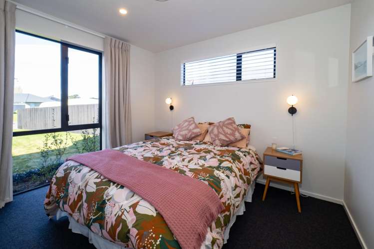 9 Redhaven Rise Netherby_26