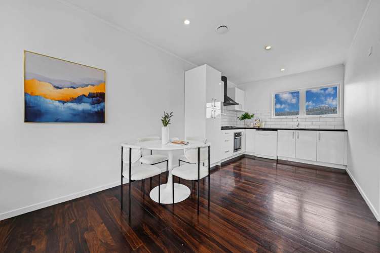 2/346 Richardson Road Mt Roskill_5