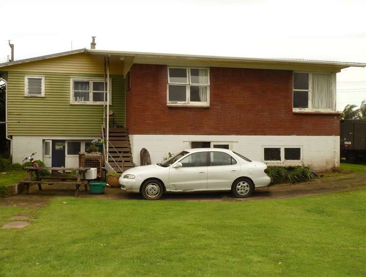 32 Seaview Avenue Te Puru_3