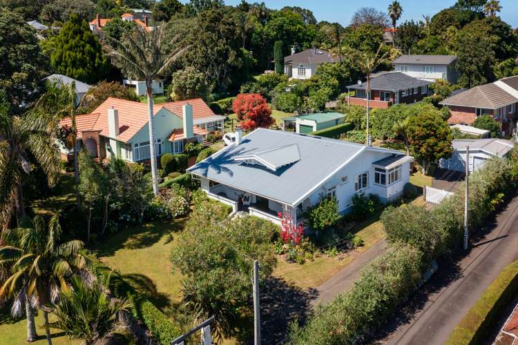7 Stilwell Road Mount Albert_30