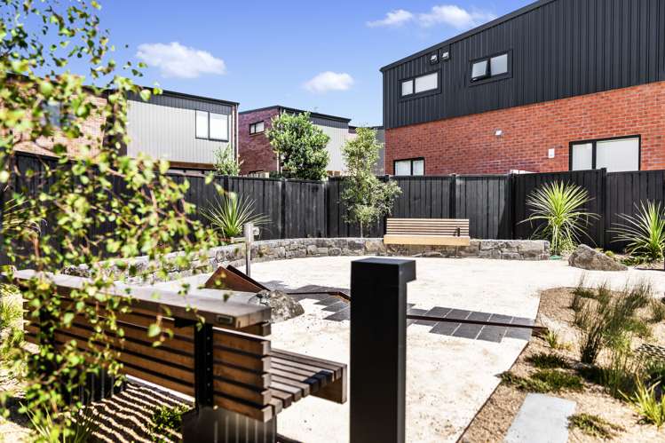 2 Kikorangi Lane Mt Wellington_29