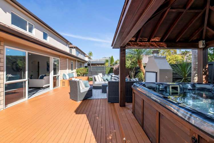 24 Bridgefield Crescent Flat Bush_14