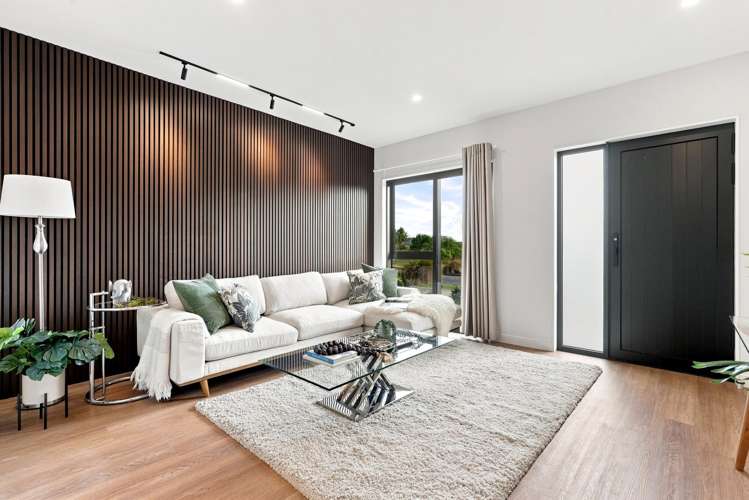 27 Francesco Drive_4