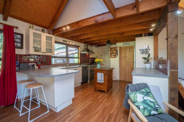 942 Finnis Road Pohangina_6