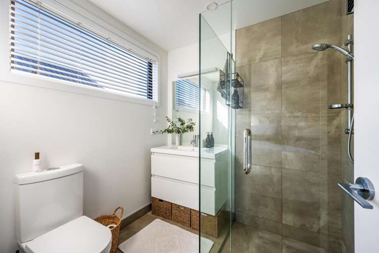 8 Glen Dene Crescent Wanaka_15