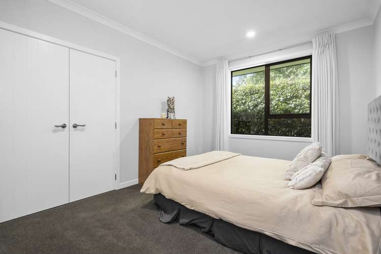 14 Bronte Place Leamington_13