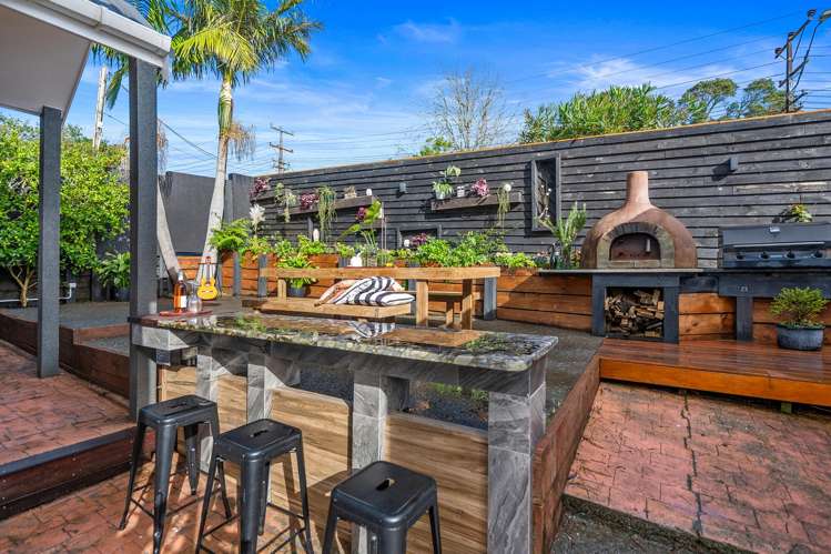 134 Eskdale Road Birkdale_22