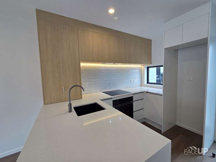 5/3 Firebrick Way Hobsonville_5