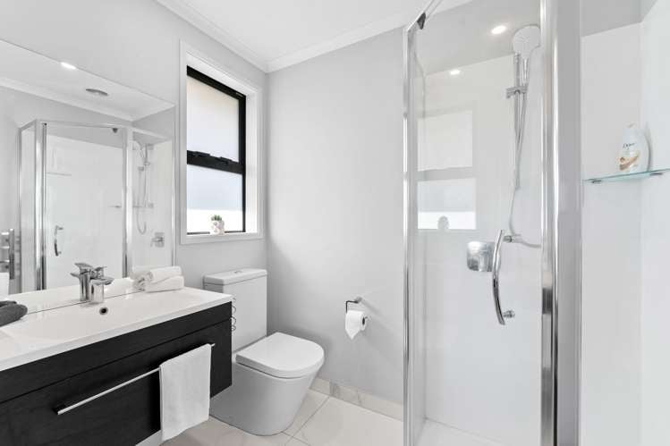 8 Wawai Drive Papamoa_11