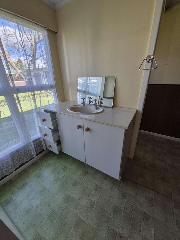 64 Roslin Street Tokoroa_29