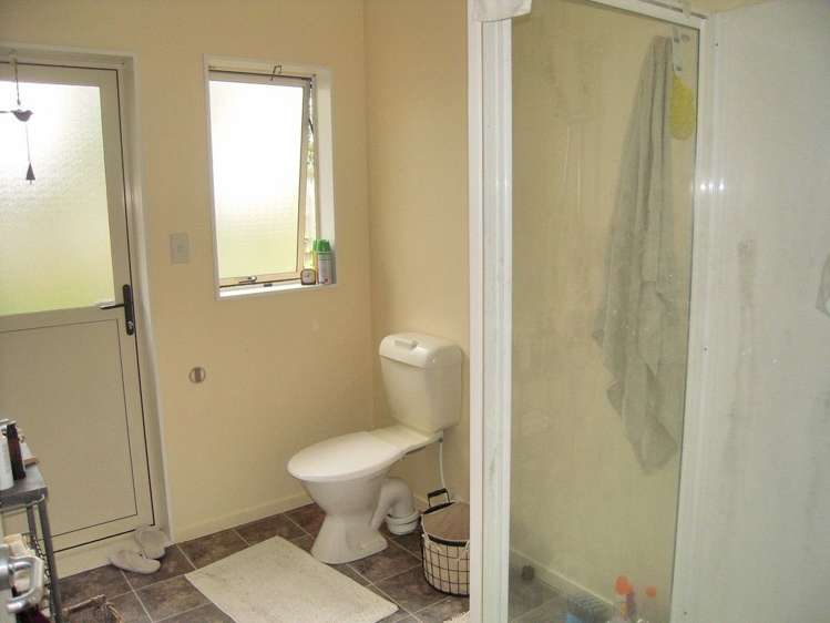 16/2 William Donald Drive Solway_7