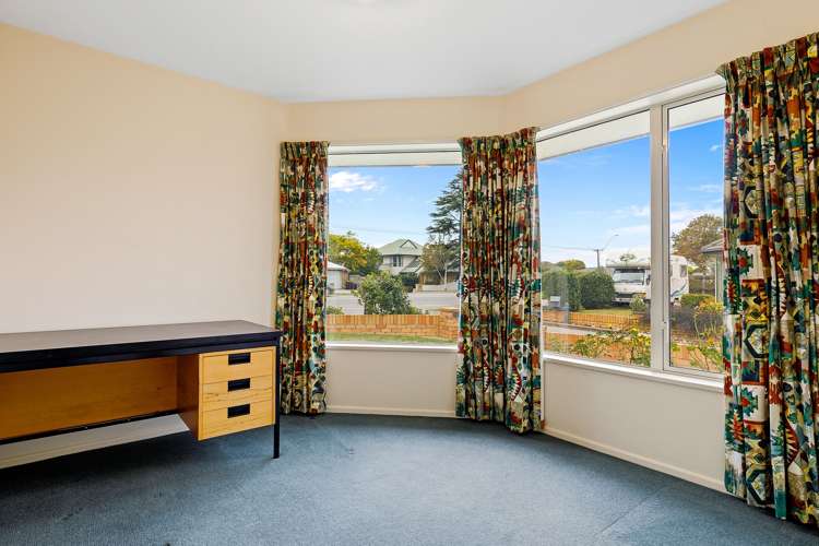 537 Harewood Road Harewood_17