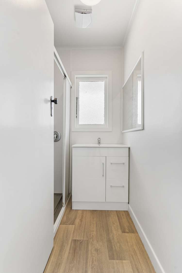 100 Settlement Road Papakura_10