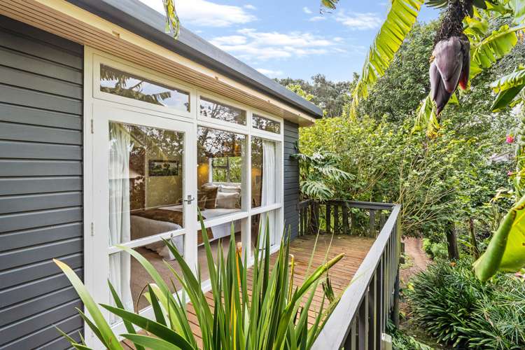 84 Landscape Road Mount Eden_10