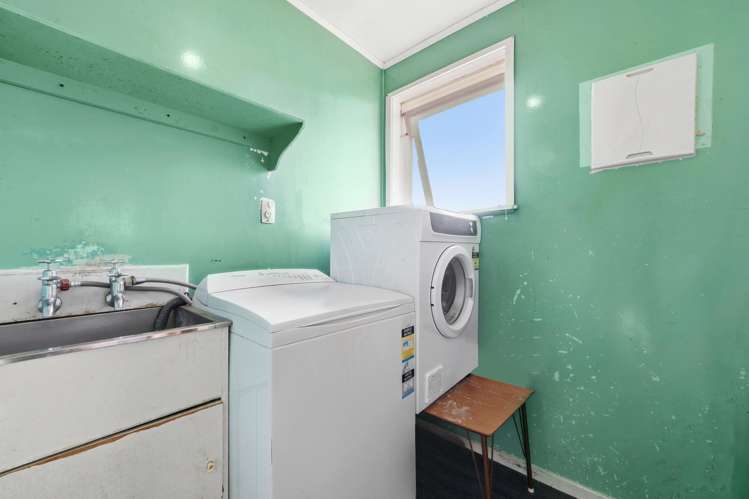 42 Maioro Street New Windsor_12