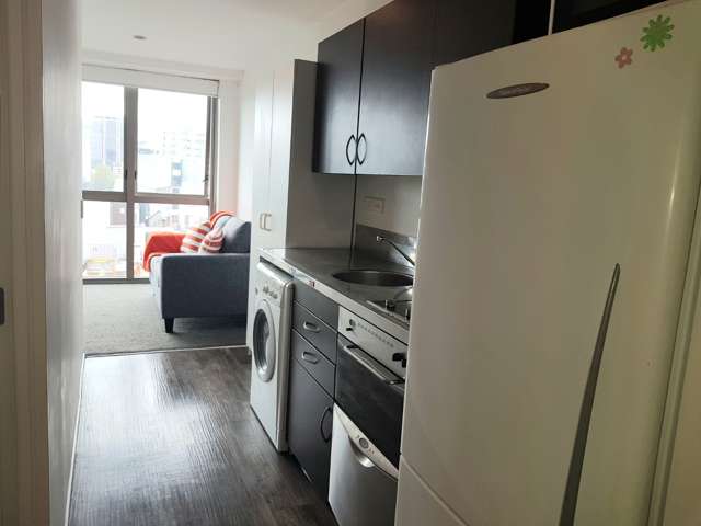 6M/32-36 Day street 10048_1