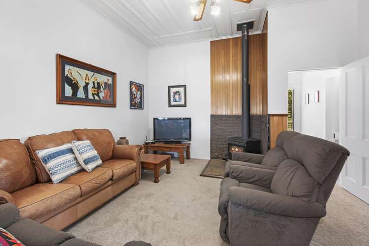 46 Whakapirau Road Maungaturoto_6