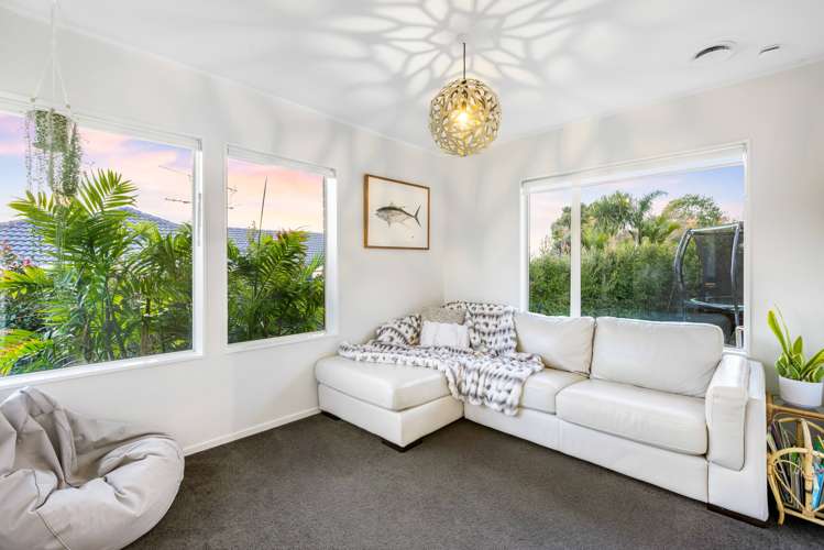 25 Esther Place Red Beach_7