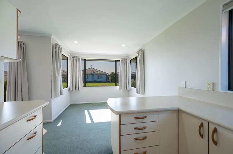 25 Ivy Crescent Richmond_7