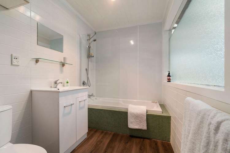 2/10 Totara Road Te Atatu Peninsula_10