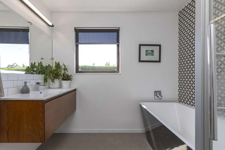 1 Michaels Way Bonshaw Park_34