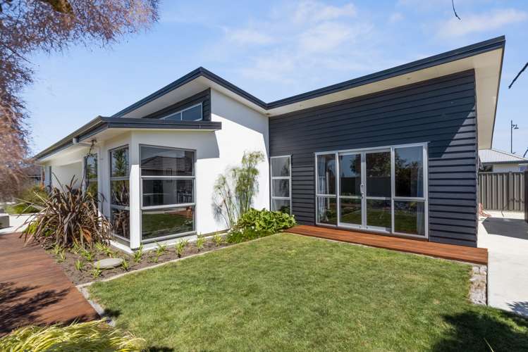16 Pelorus Avenue Poraiti_1