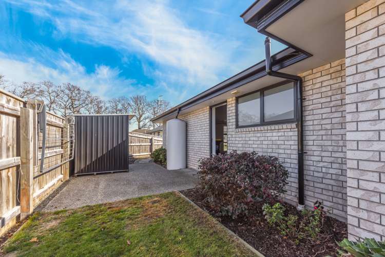 37 Malone Crescent Richmond_19