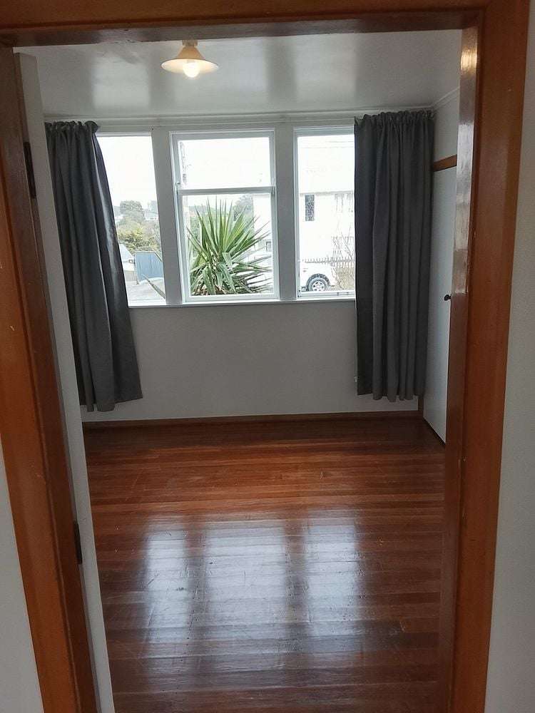 73 Hereford Street Cannons Creek_13