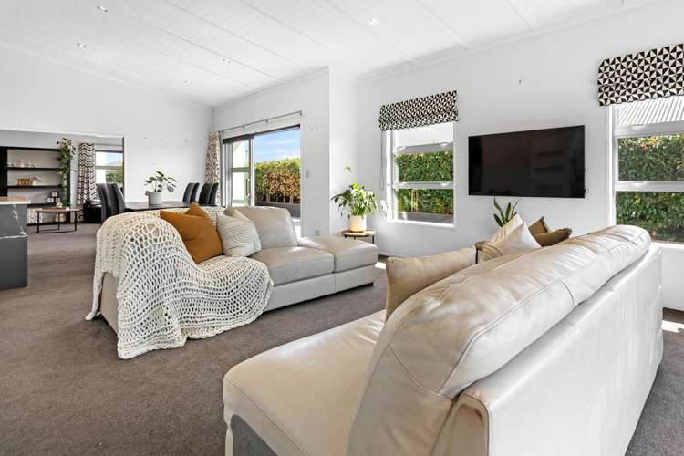 19 Beachvale Drive_1