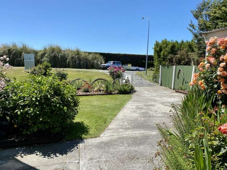 34 Pacific Drive Southbridge_21