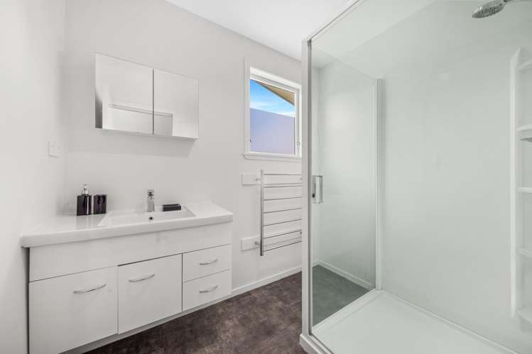 32 Daniell Street Solway_9