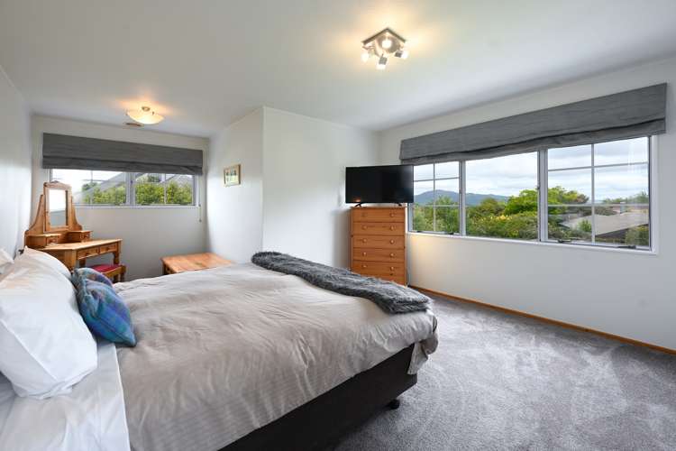 8 Warwick Drive Lynmore_11