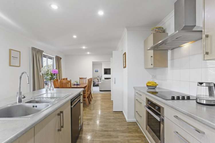 44 Huntingdon Drive_1