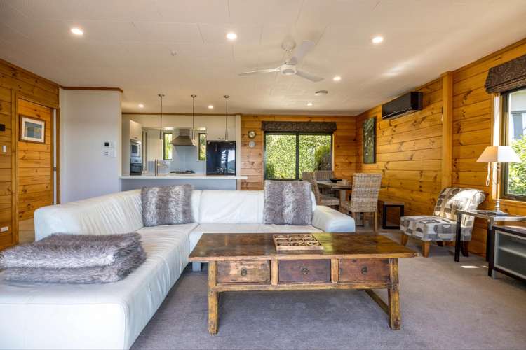 67 Kennedy Point Road Surfdale_11