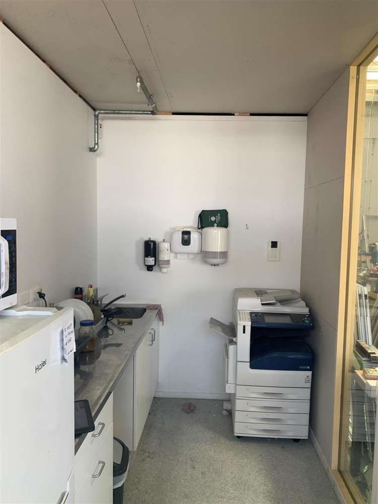 28/9 Chonny Crescent Wiri_5