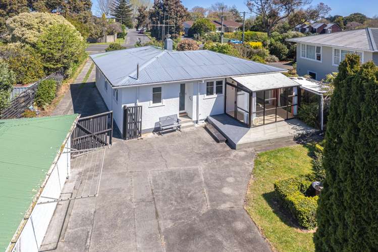 62 Parkes Avenue St Johns Hill_16