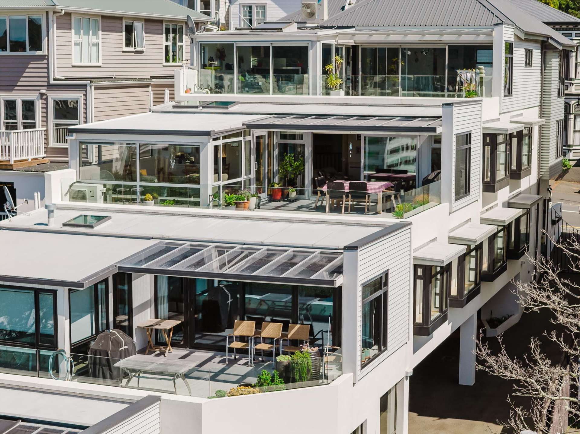 2/227 The Terrace Wellington Central_0