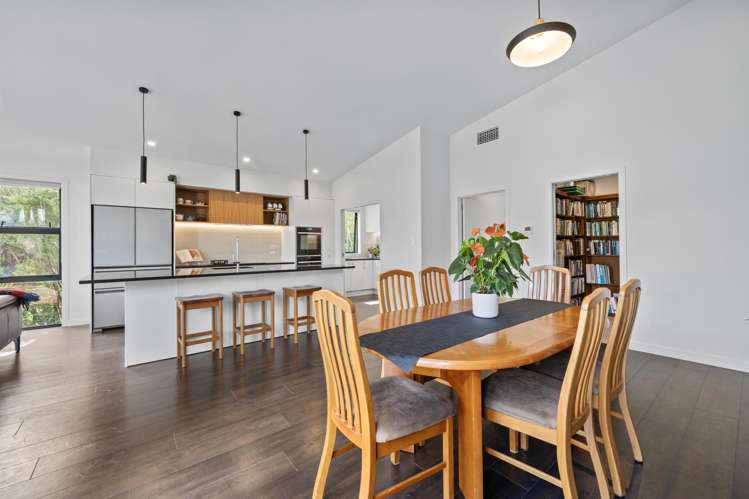 2 Odlin Lane Red Beach_6
