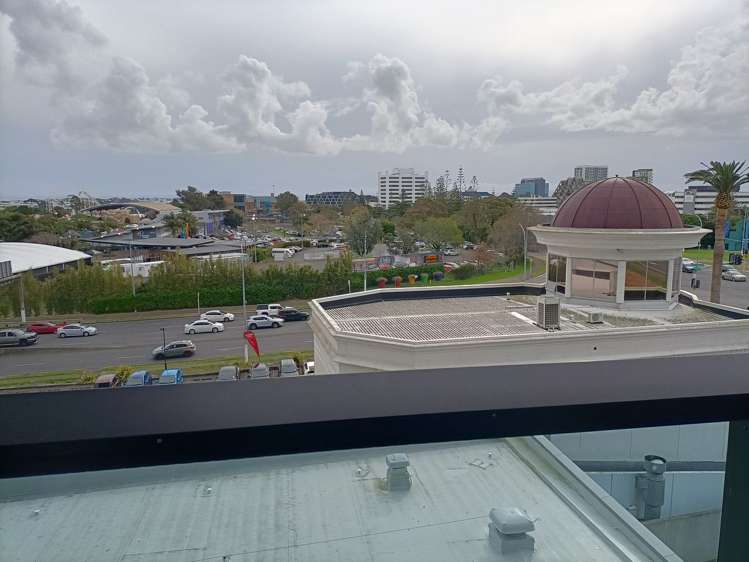 311/8 Lakewood Court Manukau_10