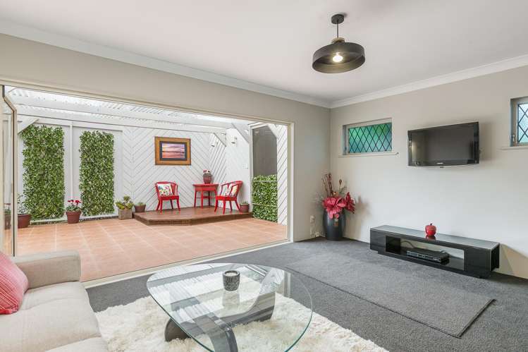 44 Taupo Street Green Bay_9