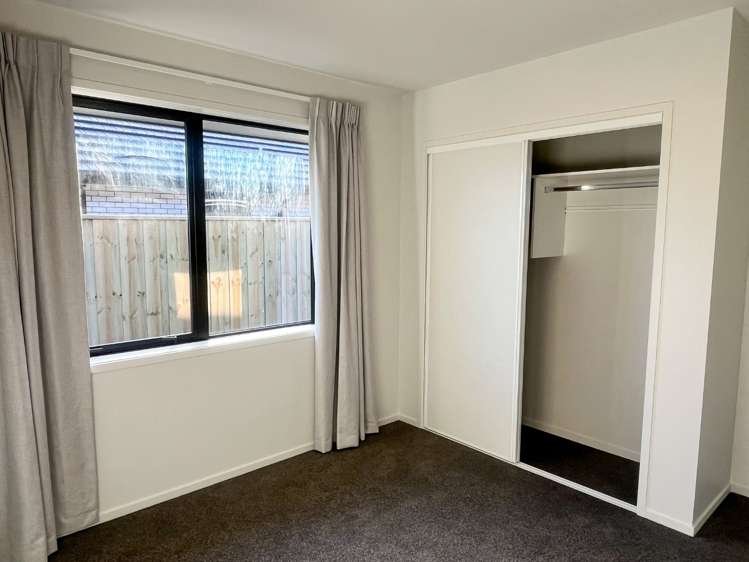 63 Henshaw Street Woodend_13