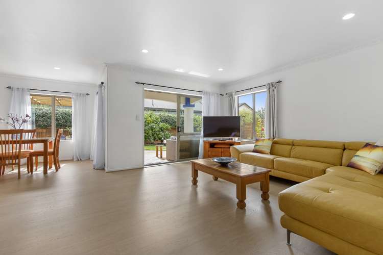 61 Nielsen Gardens Rototuna_8