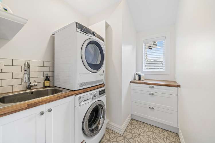 12 Queen Street Mount Victoria_15