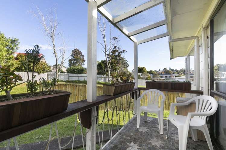 12/31 Blease Street New Lynn_7