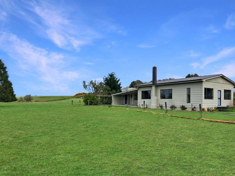 15 Sinclair Avenue_0