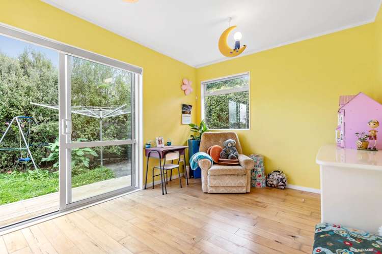 9 Lemon Grove Lane Greenhithe_12