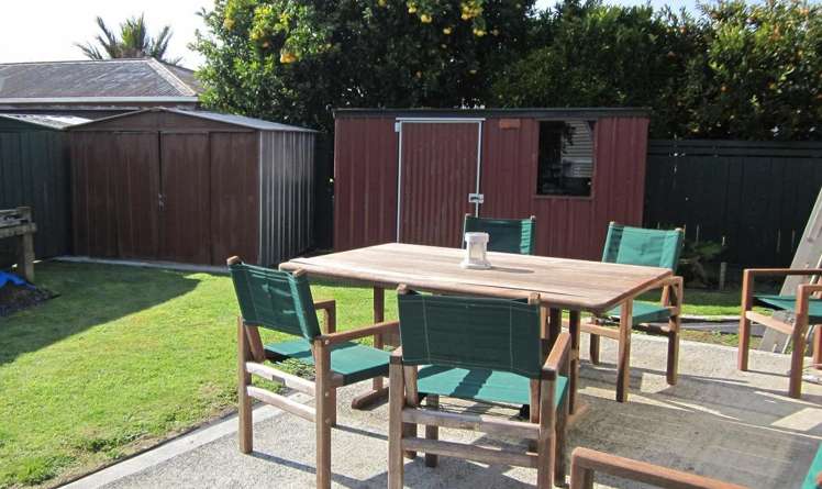 22 Hemans Street 11373_9