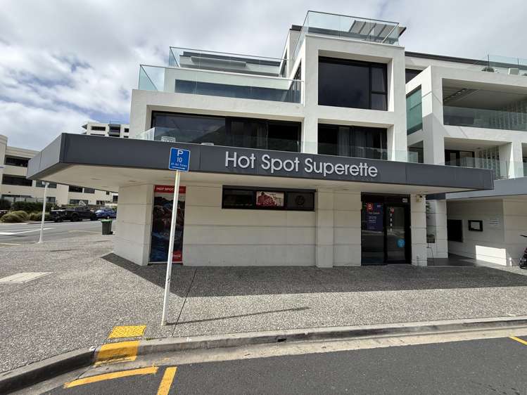 Unit 101 2 Maunganui Road_0