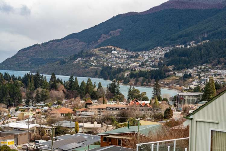 26 Panorama Terrace Queenstown_16